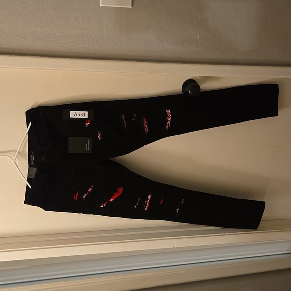 SAINT MORTA NEW JEANS - Picture 3 of 10